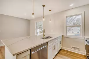 13850 Garrett Ave, Apple Valley, MN 55124 - Photo 4