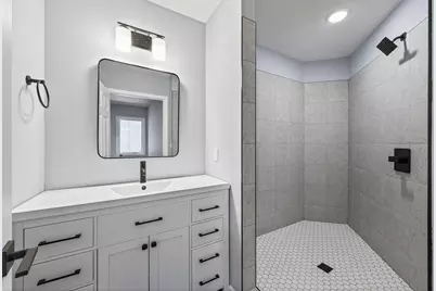 725 Wilson Avenue, Saint Paul, MN 55106 - Photo 38