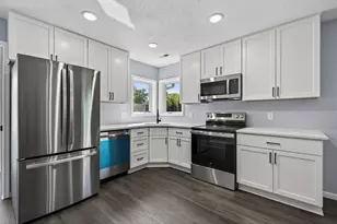 725 Wilson Ave, Saint Paul, MN 55106 - Photo 26