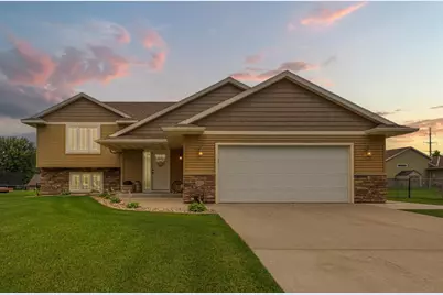1604 Prairie Avenue SW, Faribault, MN 55021 - Photo 1