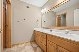 11503 Armstrong Ct, Inver Grove Heights, MN 55077 - Photo 38