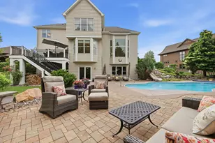 11503 Armstrong Ct, Inver Grove Heights, MN 55077 - Photo 54