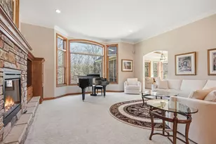 4 Pearson Pl, North Oaks, MN 55127 - Photo 8