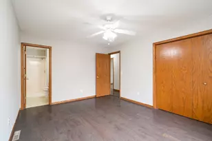 9850 Laguna Cir, Eden Prairie, MN 55347 - Photo 18