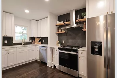 1711 Selby Avenue, Saint Paul, MN 55104 - Photo 2