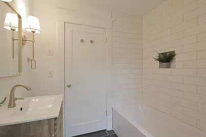 1711 Selby Avenue, Saint Paul, MN 55104 - Photo 22