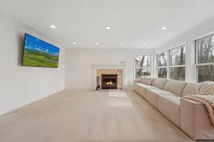 890 Fernbrook Ln N, Plymouth, MN 55447 - Photo 6