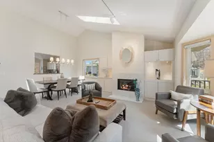 19965 Waterford Ct, Excelsior, MN 55331 - Photo 14