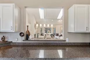 19965 Waterford Ct, Excelsior, MN 55331 - Photo 10