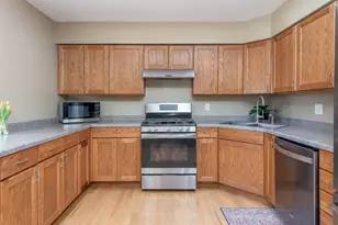 917 Sherman St, North Mankato, MN 56003 - Photo 10