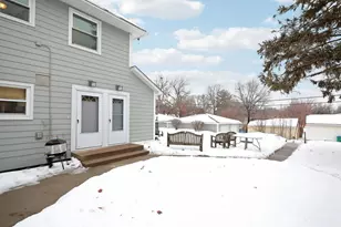 3279 Library Ln, Saint Louis Park, MN 55426 - Photo 48