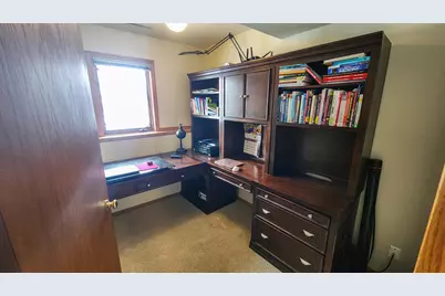 4041 S Rivershore Drive, Moorhead, MN 56560 - Photo 28