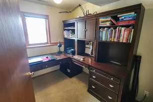 4041 S Rivershore Dr, Moorhead, MN 56560 - Photo 28