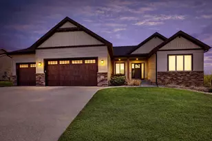 1936 Kerry Dr NE, Rochester, MN 55906 - Photo 2