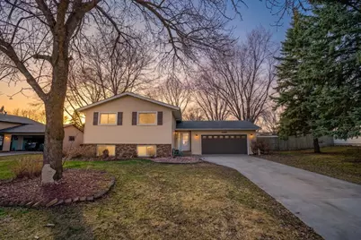 1400 17th Street SW, Willmar, MN 56201 - Photo 1