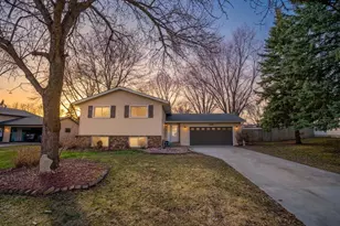 1400 17th St SW, Willmar, MN 56201 - Photo 1