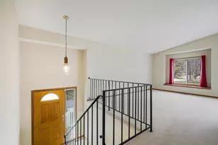 5540 Pompano Dr, Minnetonka, MN 55343 - Photo 6