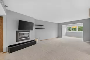 2100 Valkyrie Dr NW, Rochester, MN 55901 - Photo 30