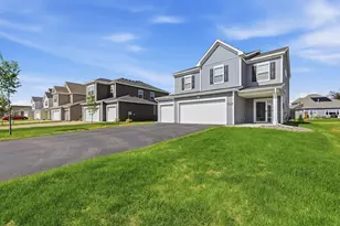 11260 Pierce Pl NE, Blaine, MN 55434 - Photo 2