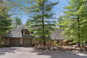 18217 Woolman Dr, Minnetonka, MN 55345 - Photo 2