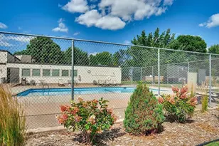 7332 72nd Ln N, Brooklyn Park, MN 55428 - Photo 2