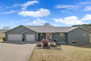 S2838 Fern Cir, Fountain City, WI 54629 - Photo 14