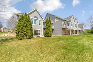 1126 Shumway Ct, Faribault, MN 55021 - Photo 8