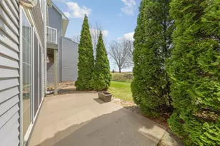 1126 Shumway Ct, Faribault, MN 55021 - Photo 6