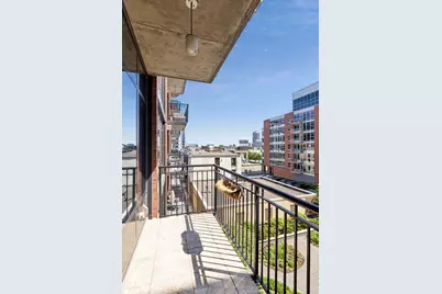 215 10th Avenue S #411, Minneapolis, MN 55415 - Photo 6