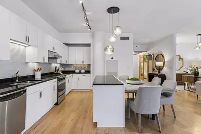 215 10th Avenue S #411, Minneapolis, MN 55415 - Photo 20