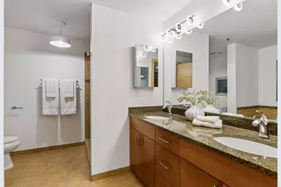 215 10th Avenue S #411, Minneapolis, MN 55415 - Photo 32