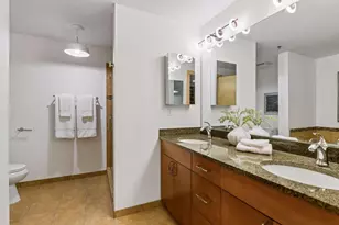 215 10th Ave S, Minneapolis, MN 55415 - Photo 32