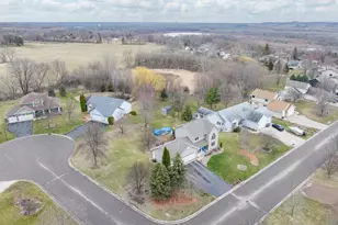 730 Debbie Ln, Carver, MN 55315 - Photo 44