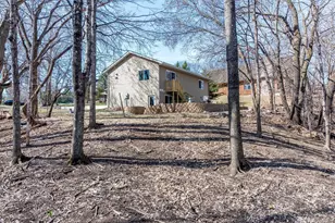 277 Red Ridge Rd, Good Thunder, MN 56037 - Photo 20