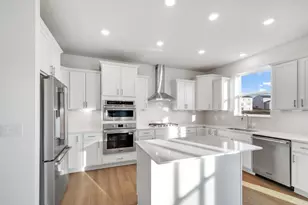 19987 Gadston Ln, Lakeville, MN 55044 - Photo 2