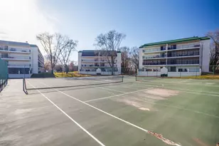 10401 Cedar Lake Rd, Hopkins, MN 55305 - Photo 16