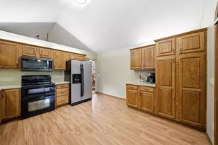 4269 Joppa Cir, Savage, MN 55378 - Photo 12