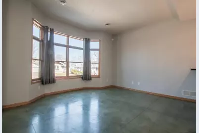 3919 36th Avenue N, Robbinsdale, MN 55422 - Photo 8