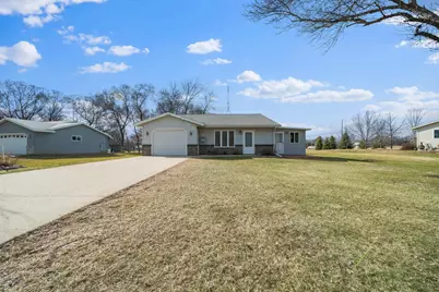 714 Janes Circle Drive SW, Alexandria, MN 56308 - Photo 2