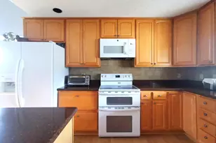 16347 Adret Ct, Eden Prairie, MN 55346 - Photo 10