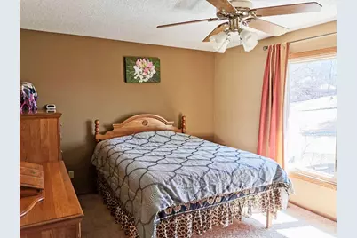 16347 Adret Court, Eden Prairie, MN 55346 - Photo 24