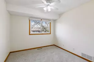 10719 Yukon Ave S, Bloomington, MN 55438 - Photo 20