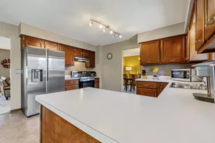 3219 Flag Ave N, New Hope, MN 55427 - Photo 8
