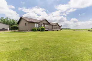 6432 Botzet Rd NE, Nelson, MN 56355 - Photo 22