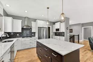 342 Wimbledon Hills Dr SW, Rochester, MN 55902 - Photo 8