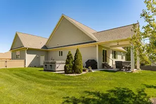 342 Wimbledon Hills Dr SW, Rochester, MN 55902 - Photo 36