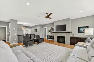 342 Wimbledon Hills Dr SW, Rochester, MN 55902 - Photo 6