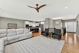 342 Wimbledon Hills Dr SW, Rochester, MN 55902 - Photo 4