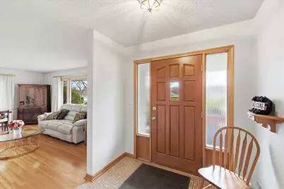 2311 Gettysburg Avenue S, Saint Louis Park, MN 55426 - Photo 4