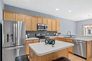 12240 Urbank St NE, Blaine, MN 55449 - Photo 8